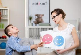 Autizmus spektrum pedagógiája szakirányon végzett gyógypedagógus