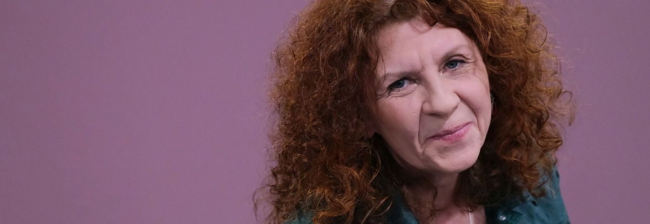 KIHÍVÁSOK ÉS LEHETŐSÉGEK